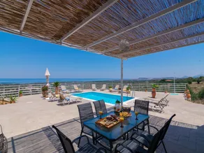 Luxury Villa In Agia Triada With Swimming Pool - Image 4