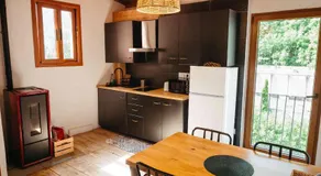Apartament a una antiga masia al costat del riu - Image 5