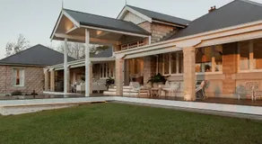 Hinterland House Bangalow - Image 3