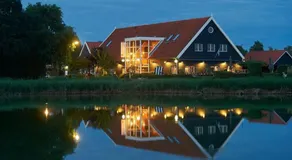 Stelle Maris, Nice place in Heinkenszand, 2 bedrooms, outdoor swimming pool, WIFI smart TV and privacy - Image 3