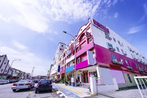 OYO 90486 New Station Hotel - Image 4