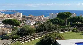 Villa Saramel geräumiges und modernes mit spektakulärem Blick auf Palamos8 - Image 5