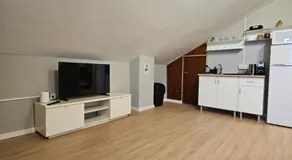 Aerostay Hostel - Image 2