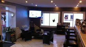 L'Avenue - Image 4