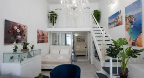 Spacious Apartment in Little Venice Mykonos by ΜΡS - Image 3