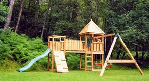 Woodland Chestnut Lodge - Image 4