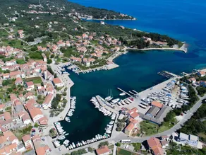 Holiday Home in Veli Iž near the Sea - Image 4