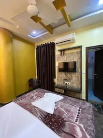 KC HOTEL - Image 2