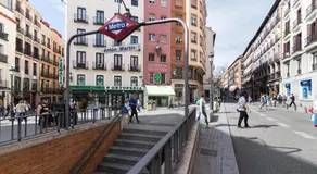 Hostal Evoke Madrid - Image 3