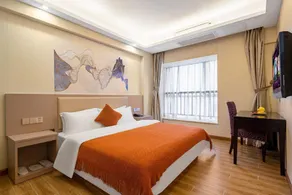 Oriental Hotel - Image 5