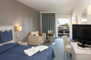 DION OASIS HOUSE - Image 2