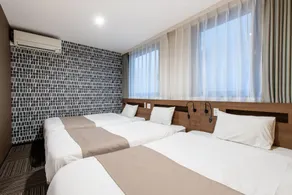 Hotel Sanrriott Osaka Honmachi - Image 2
