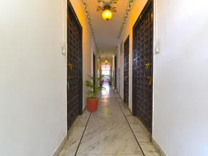 Hotel Mahima Heritage near Fateh Sagar Lake - Image 4