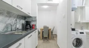 Meressa Leonardo Apartment - Image 3