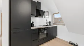 Malu Rooms - im Zentrum, Balkon, Klima, 24h Checkin, Waschmaschine, SmartTv, am Schloss, Saniert und modern - Image 3