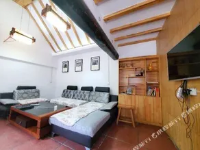 Shimen Tuwu Hotel - Image 2