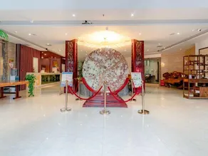 Fenglin Hotel - Image 4