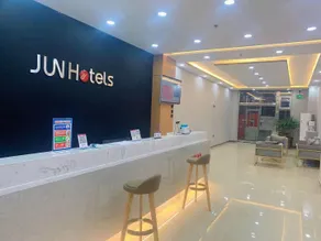 Junyi Chain Hotel (Zaoqiangying Passenger Transport Station) - Image 3