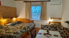 Akácvirág Vendégház - Image 2