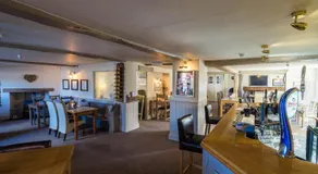 Greyhound Inn Wilton - Image 4