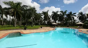 Sunset Villa Boutique Resort - Image 2
