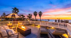 Coastal La Jolla Getaway with Panoramic Ocean Views and Private Rooftop - Image 4