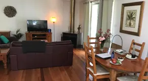 Ghost Hill Road Retreat - Image 2
