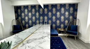 The Social Club - The Ultimate Experience - Sleeps 20 With Own Private Club - Image 2