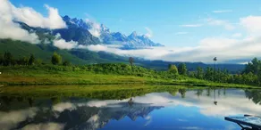Watch the mountains with you·Designer 180° view of the snow-capped mountains - Image 5