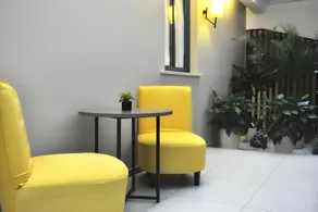 Home Inn Plus Shanghai Huaihai Road Sinan Road - Image 4