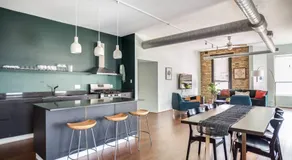 Luxury Downtown Penthouse with Private Rooftop - Image 4