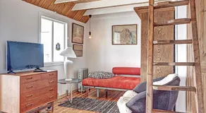 Seaside Escape with Views - Image 2