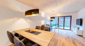 Urban-Apartmenthaus zwischen Berg und See - Image 3