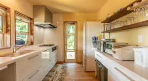 YOISAMA Sunset Beach House - Image 4
