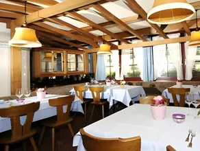 Hotel Restaurant Rössli - Image 2
