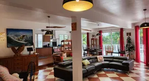 La Maison Orange - Image 2