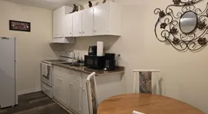 Capitol Suite - Image 2