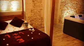 Suite de caractère avec Jacuzzi - Image 4