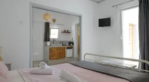 Kyklades Sensation Private Plunge Pool Romantic Suite - Image 2
