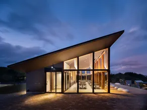 Izumi Peak Base - Image 2