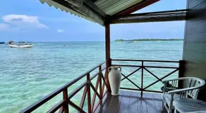 Blue Laguna Inn - Image 5