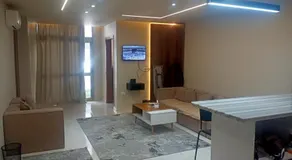 ONE KTtAMIA - Image 3