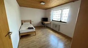 HW1 Drei Zimmer Wohung 80qm - Image 5