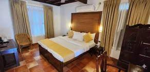 KUMARAKOM THARAVADU - THE HERITAGE HOTEL - Image 3