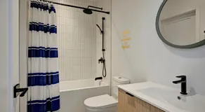 Amazing 1Bedroom Great Location presented by TripMontreal - Image 4