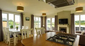 Shropshire Lodges - Romantic Luxury Hot Tub Breaks - Image 2