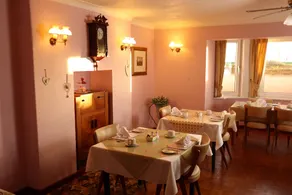 Cherry Tree Hotel - Image 3