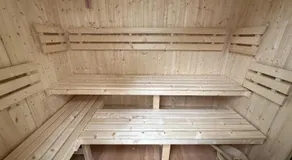 Central Margate house with sauna & private garden - Image 2