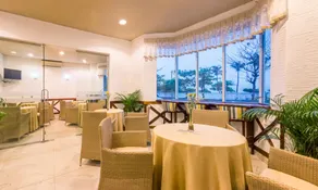Global Towers Hotel & Apartments - Image 4