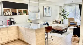 Modern 3Bedroom 3Bath Townhouse - Image 3